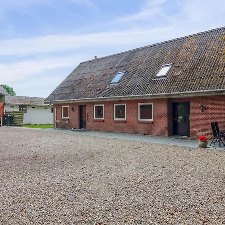 Drine - 19km From The Sea By Interhome بيت للعطل *